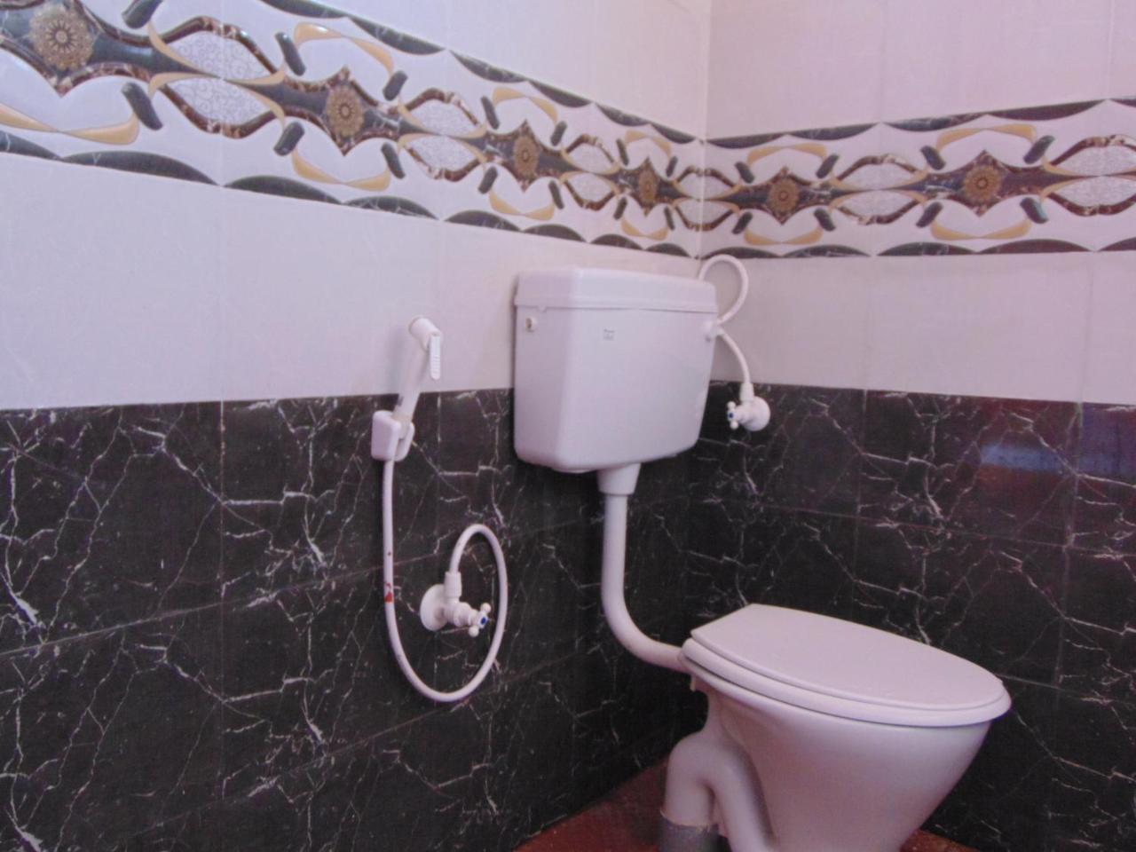Shanthi Krishna Residency Gokarna  Bagian luar foto