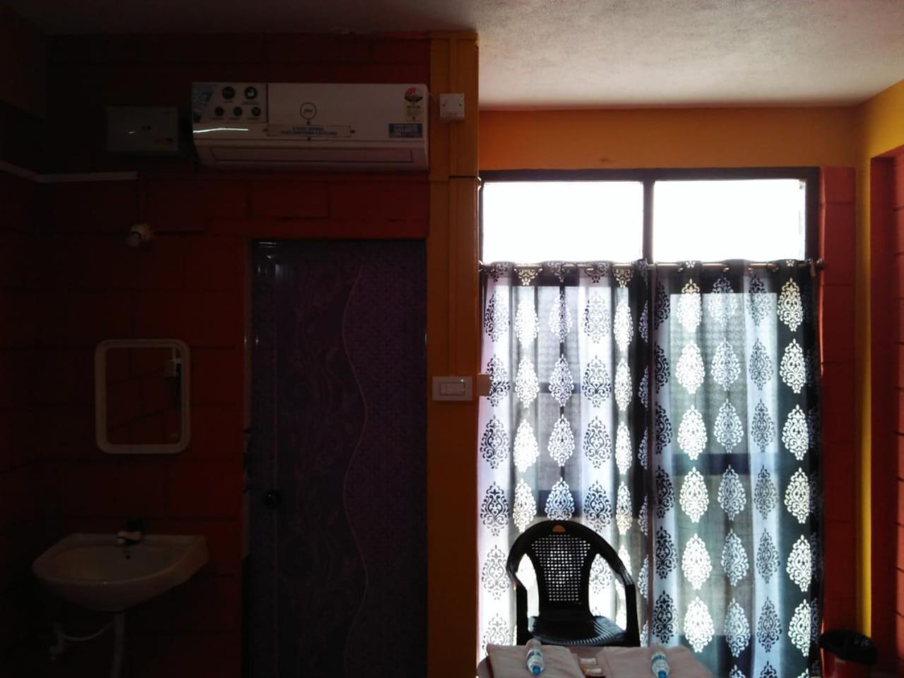Shanthi Krishna Residency Gokarna  Ruang foto