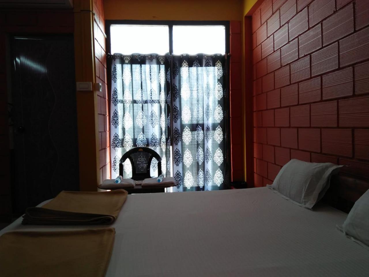 Shanthi Krishna Residency Gokarna  Bagian luar foto